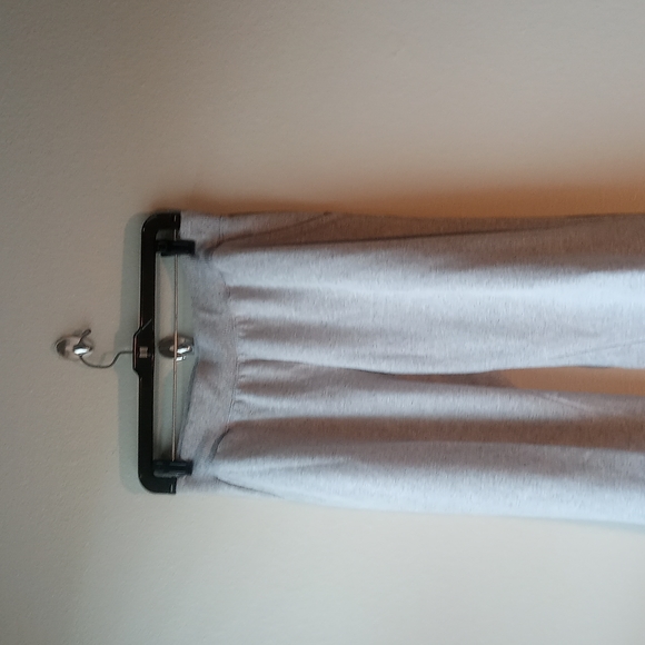 Time and Tru Sweatpants - Picture 4 of 6